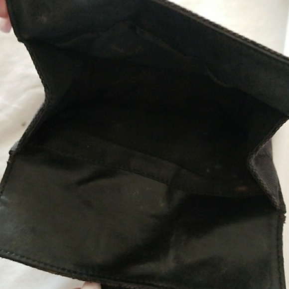 Gucci black on black logo make up bag - Picture 4 of 4